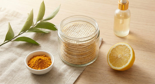 Turmeric kojic acid cleansing pads for oily skin