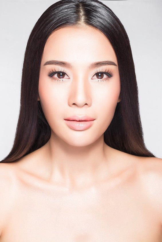 Hydroquinone Cream vs. Natural Skin Whitening 